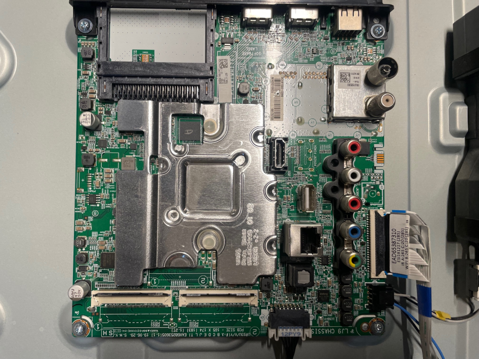 EAX68253605 1.1 LJ9 CHASSIE